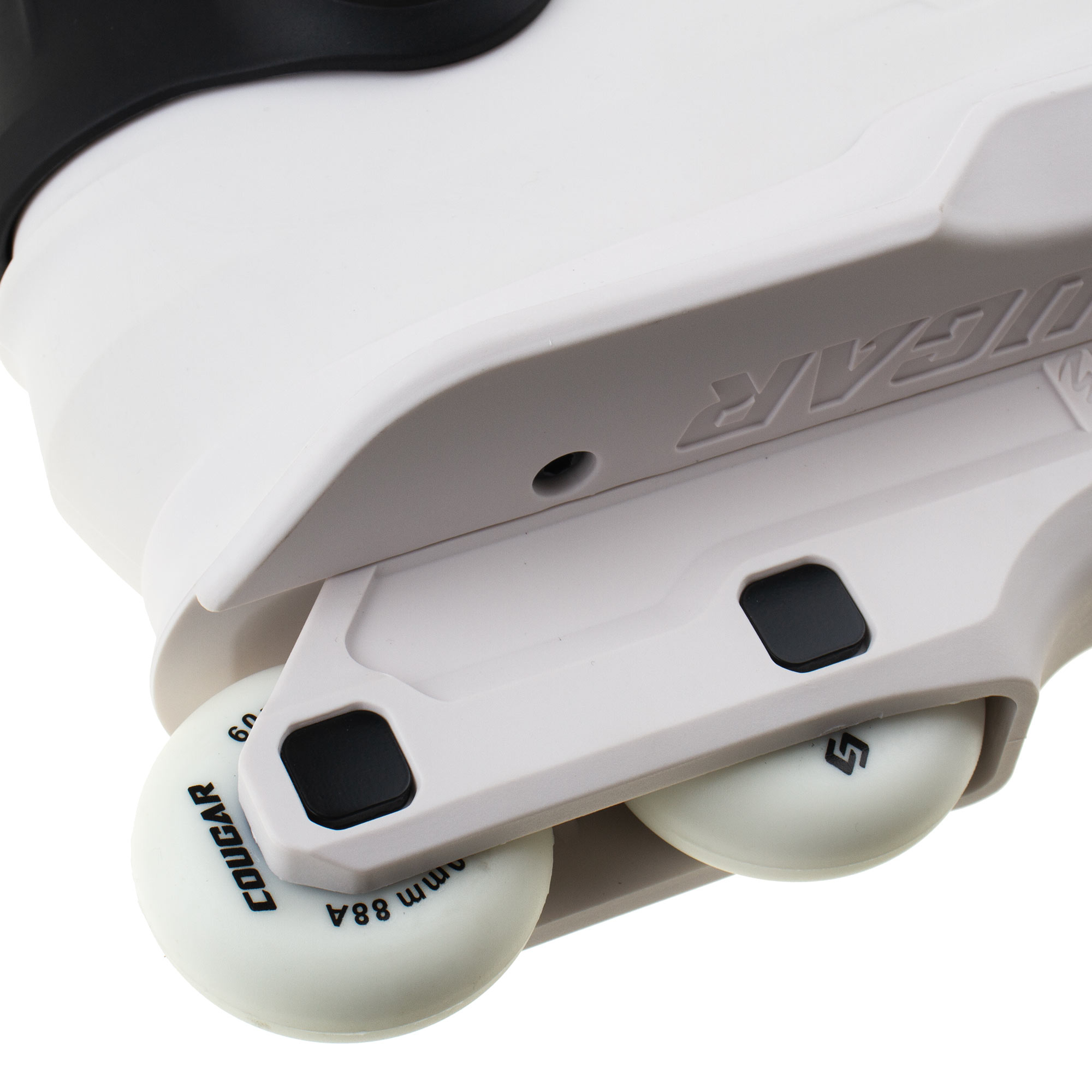 اسکیت اگرسیو Cougar 7003 سفید مشکی - Image 2